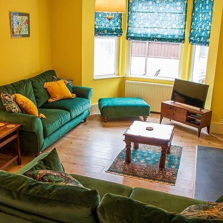 Clevedon House - Newquay - Beaches - Parking Екстериор снимка
