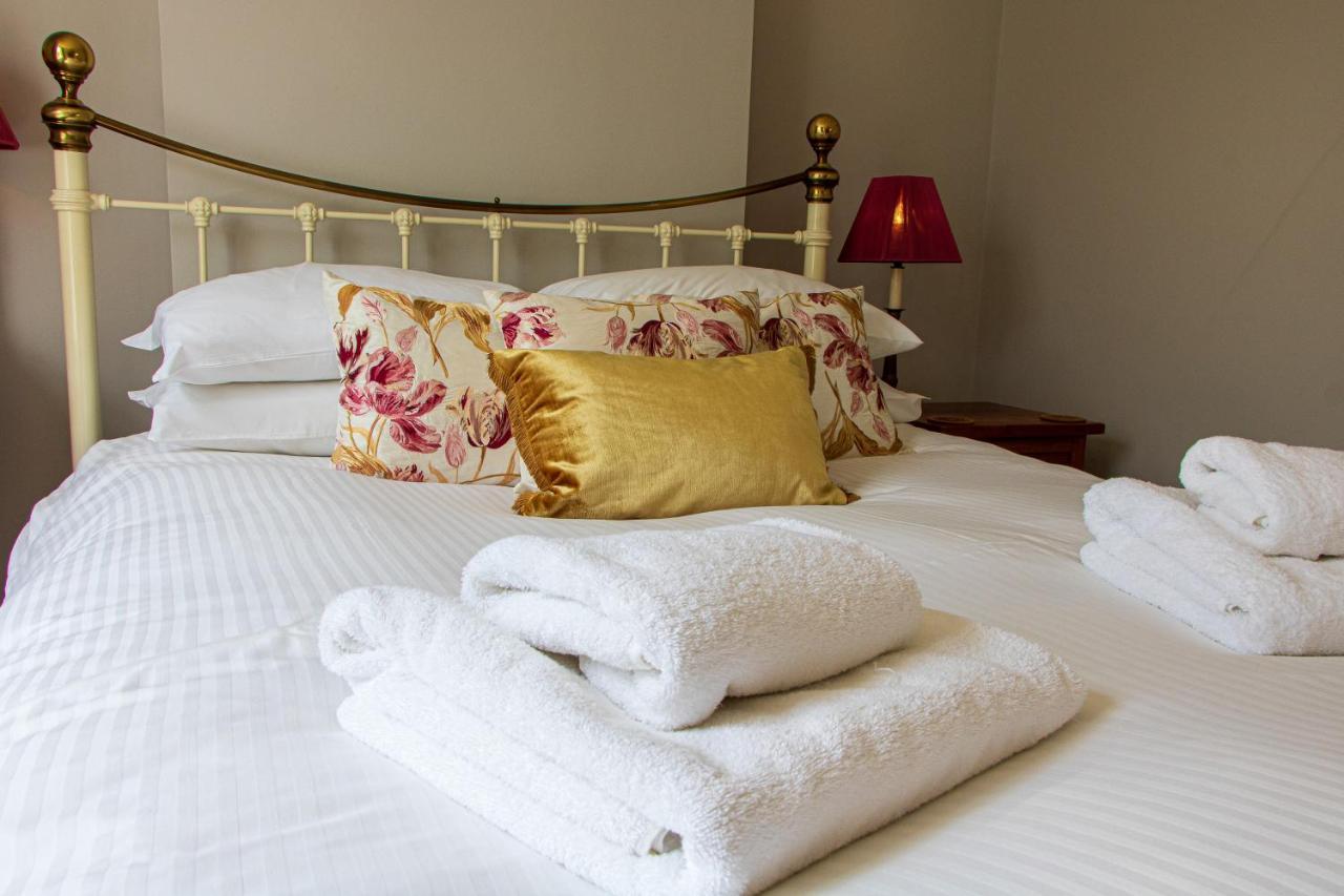Clevedon House - Newquay - Beaches - Parking Екстериор снимка